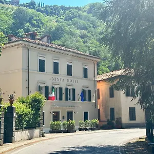 https://la-ninfa.it-tuscanyhotel.com