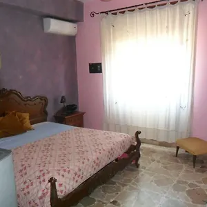  Bed & Breakfast Pinkhouse